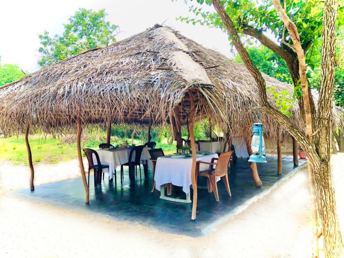 Eden Yala Hotel ภายนอก รูปภาพ